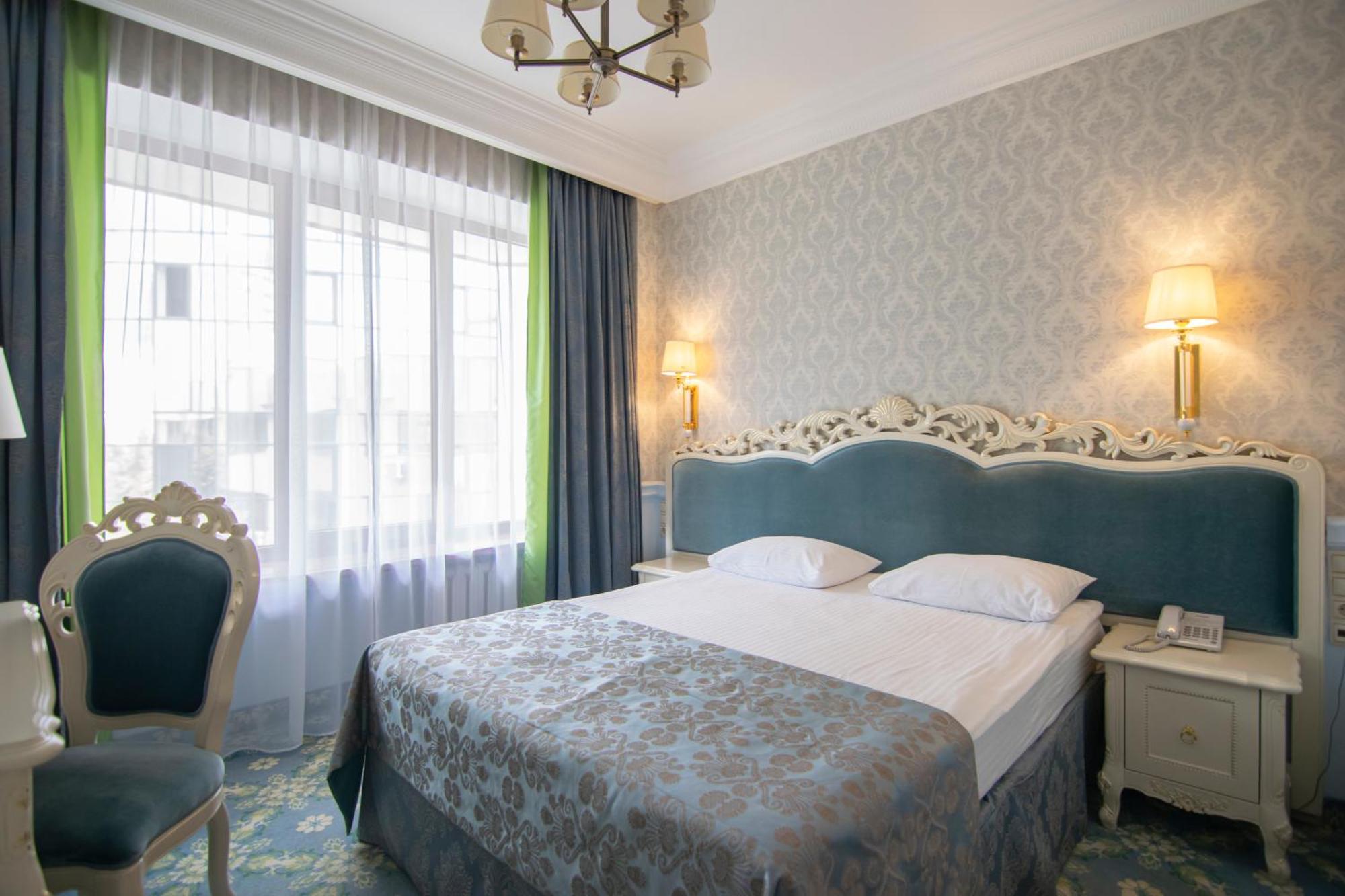 Royal Olympic Hotel Kiev Esterno foto